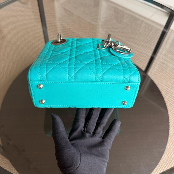 Image 1 of DIOR LADY MINI - CANNAGE LAMMLEDER CYANBLAU SILBERNE BESCHLÄGE VERSTELLBARER RIEMEN