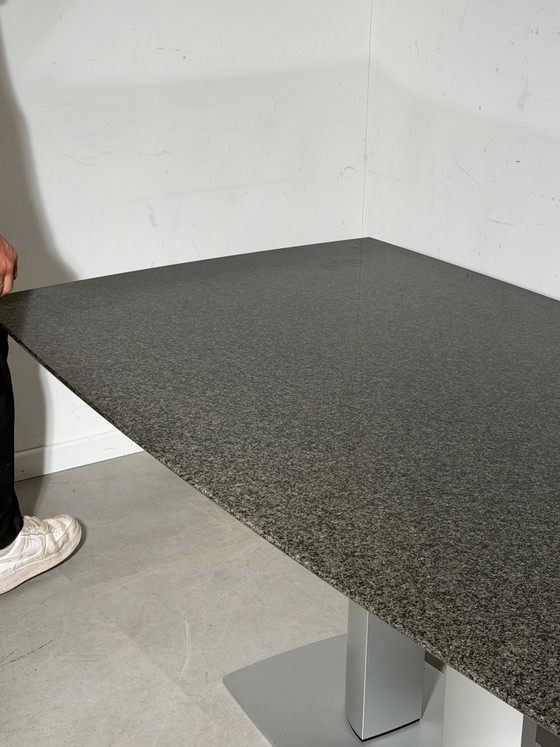 Mesa de comedor extensible Ronald Schmitt G2220/E de Kurt Lenski – Granito – 180–280 x 105 cm (photo 8 of 8)