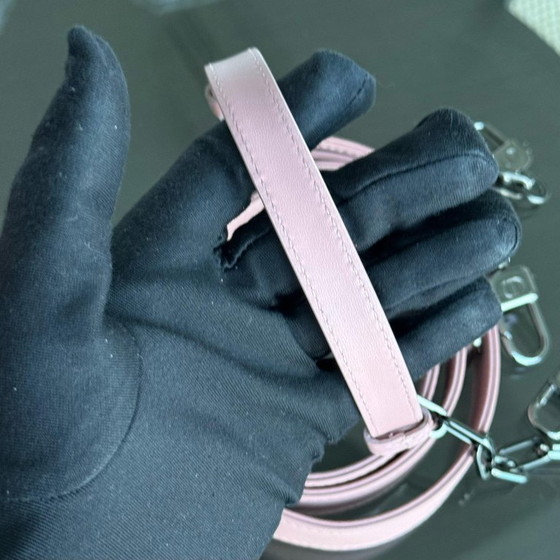 Image 1 of Dior Lady D-Joy Medium - Cannage lamsleer Sakura roze met zwarte hardware