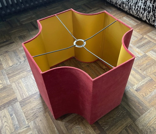 Abat-jour en velours rouge