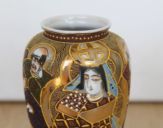 Image 1 of Satsuma Moriage set of 2 small vases, beautiful and authentic!