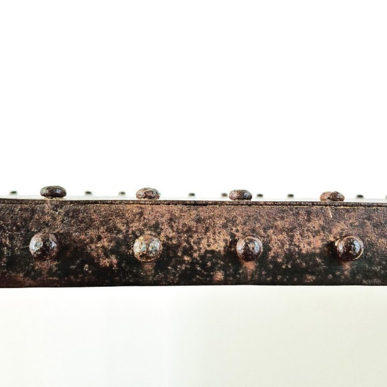 Image 1 of Industriële geklinknagelde tafel