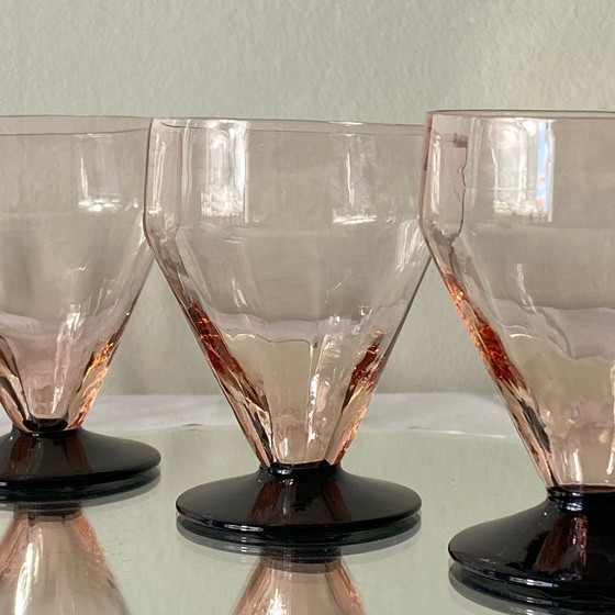 Image 1 of 6 piccoli bicchieri da vino o da acqua in stile Art Déco con stelo rosa e nero