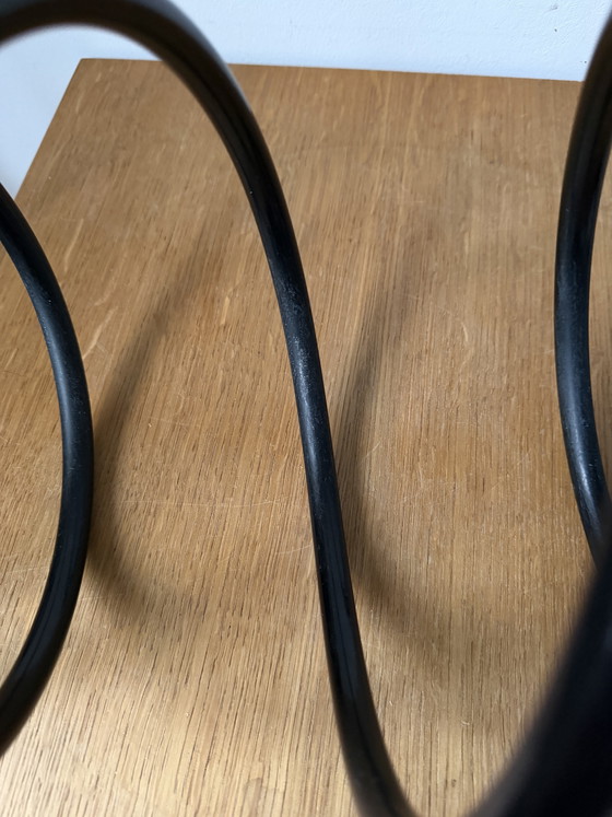 Image 1 of Vintage spiraalvormige kapstok uit de jaren 80