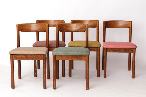 Ensemble de 5 chaises de salle à manger vintage - Chêne foncé - Allemagne 1970 - Nouvellement tapissées
