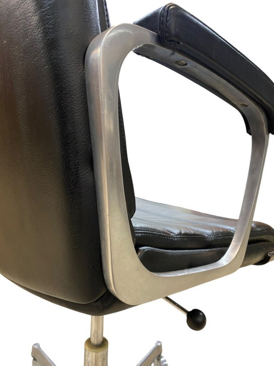 Image 1 of Sedia girevole da ufficio spaziale di metà secolo di Drabert Stahlmöbel Minden, modello Confer.