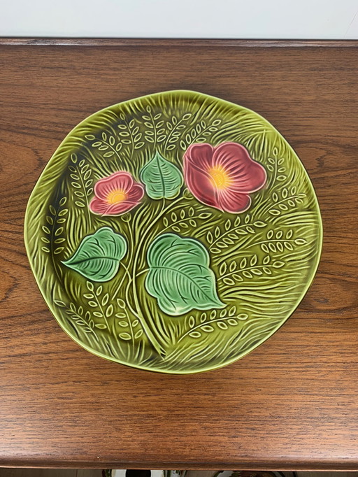 Grand plat à gâteau en majolique, Sarreguemines