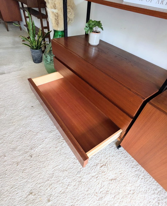 Image 1 of Vintage, teakhouten modulair vrijstaand wandsysteem 