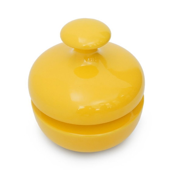 Image 1 of Vaso in ceramica gialla con coperchio di Enzo Bioli per Il Picchio, anni '70