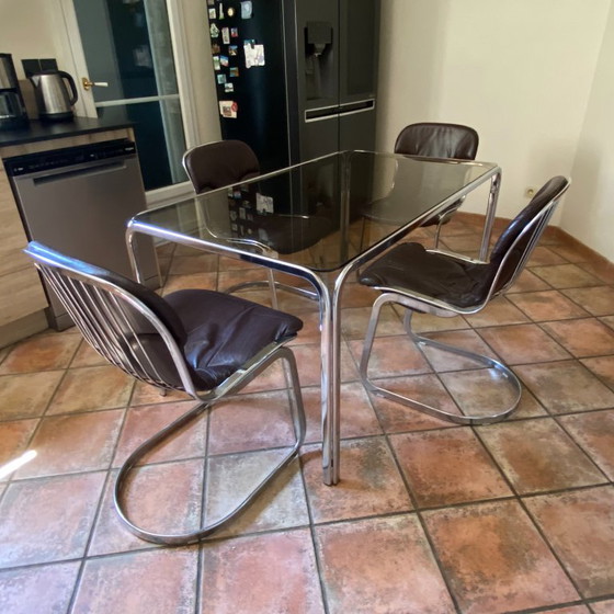 Roche Bobois table. 1970. Space Age. 145x83. – Dining tables, Glass (photo 5 of 7)