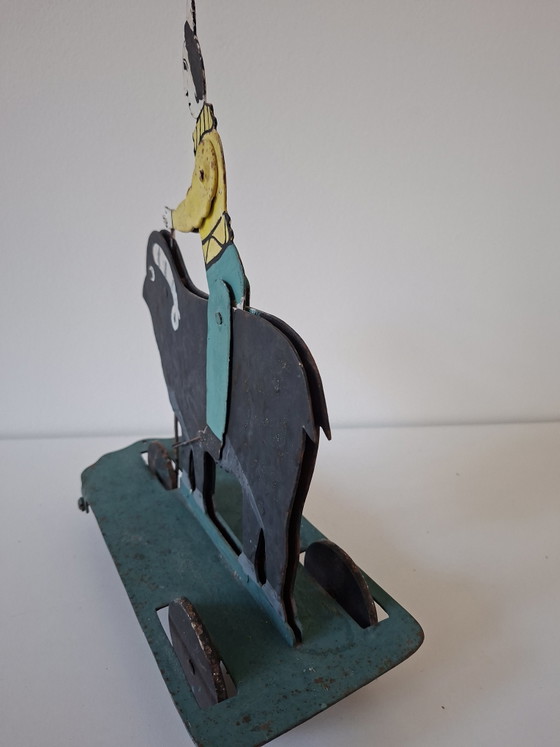 Image 1 of Metallspielzeug – Balancefiguren, Ziehfigur, Rodeo-Clown, 1930er Jahre