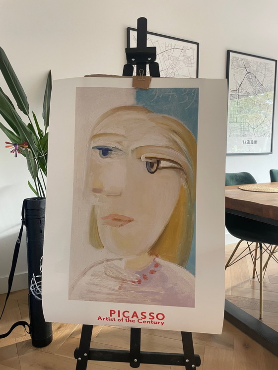 Image 1 of Pablo Picasso (1881-1973), Tête de Femme (Marie-Thérèse Walter), Copyright 1999 Pablo Picasso, Courtesy Helly Nahmad Gallery