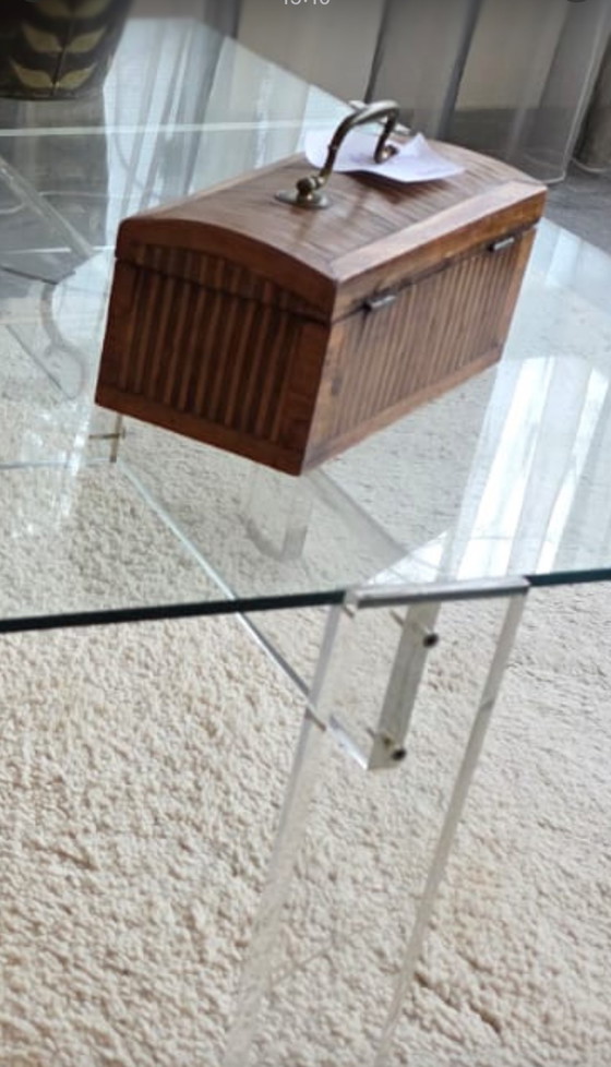 Image 1 of Designer salontafel met gehard glas. 