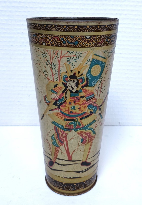 Image 1 of Portapinceles decorado al estilo japonés, mediados del siglo XX.