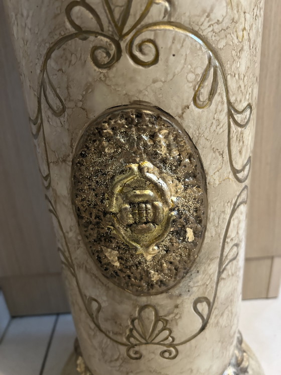 Image 1 of Porcelain column with statue