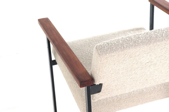 Image 1 of fauteuil vintage recouvert