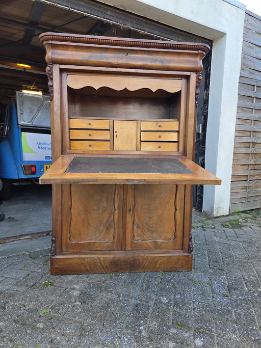 Secreter Biedermeier de caoba