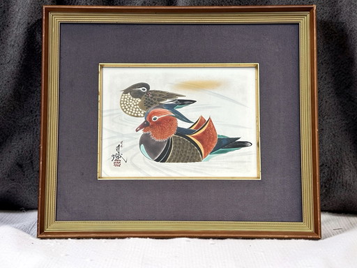Vintage Japanese Silk Painting of Mandarin Ducks, Signed by the Artist Tsukishiro (月城) (photo 2 of 7)