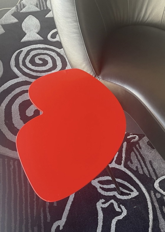 Image 1 of Leolux Liliom Lippz side table