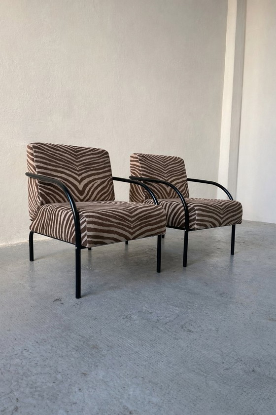 Set di 2 poltrone postmoderne in tessuto zebrato anni '80 – Metallo, Tessile (photo 2 of 5)