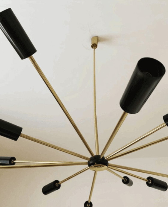 Lámpara de araña Sputnik, metal negro y dorado, Lámparas de araña, Mid Century Modern (foto 2 de 5)