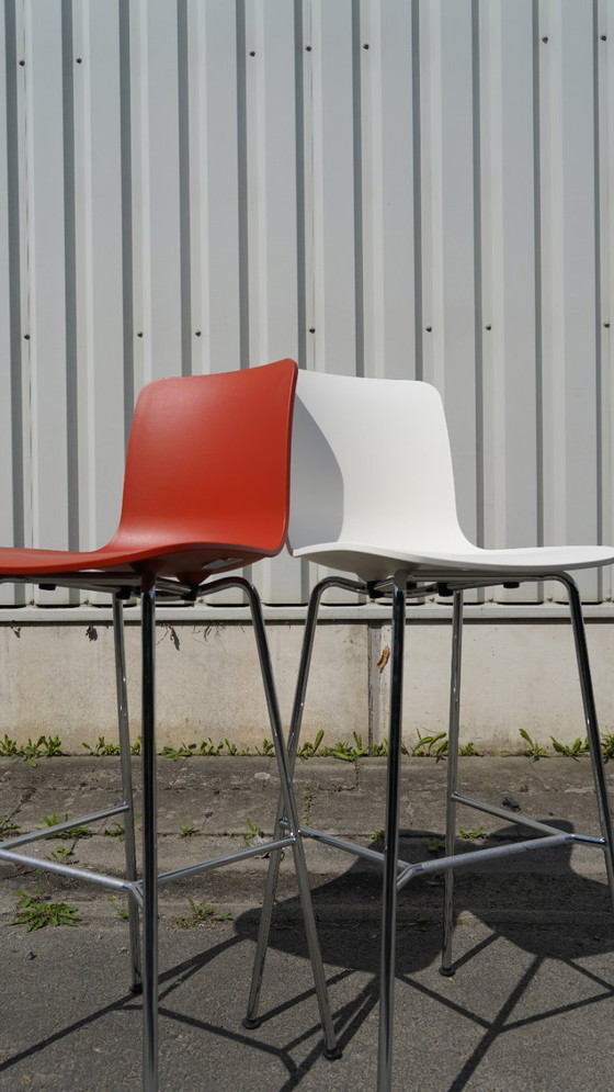 Image 1 of Trona Vitra HAL RE naranja con patas metálicas - Jasper Morrison