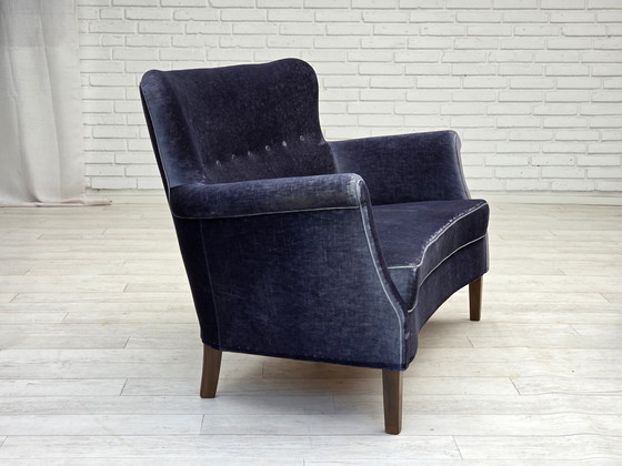 Image 1 of Sofá danés de 2 plazas de los años 60, terciopelo azul original para muebles, patas de madera de haya