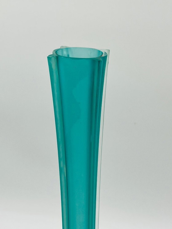 Image 1 of Murano-style turquoise glass bud vase in the shape of the Eiffel Tower