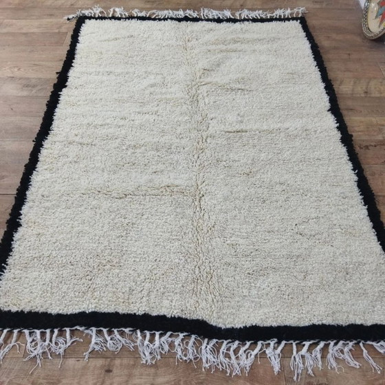 Image 1 of Berber Rug Cream Black Border – Natural Wool Handwoven Minimalist (210×150 cm)