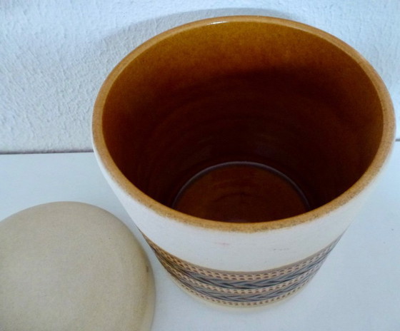 Image 1 of Porta tabacco in ceramica di Velasques e humidor in legno per sigarette.