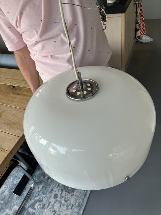 Image 1 of Lampada a sospensione vintage Harvey Guzzini Big Bud. In ottime condizioni.