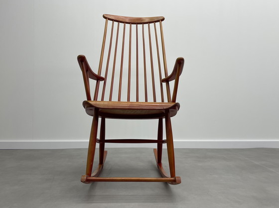 Image 1 of sedia a dondolo vintage