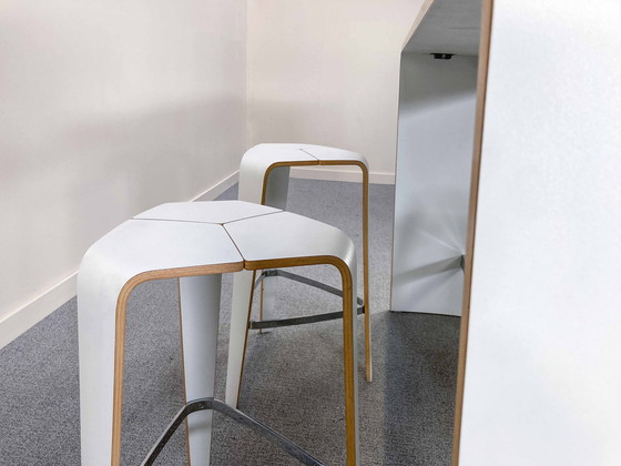 Image 1 of Mesa de conferencias Brunner Hoc con cuatro sillas