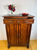 Antique Gründerzeit Vertiko Cabinet in Walnut – Circa 1890–1900  A stunning antique Gründerzeit Vertiko cabinet dating from the 