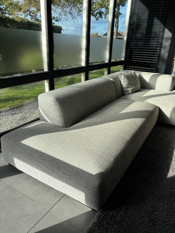 Modernes Ecksofa aus grauem Textil, Koozo, Stoff (Foto 3 von 12)