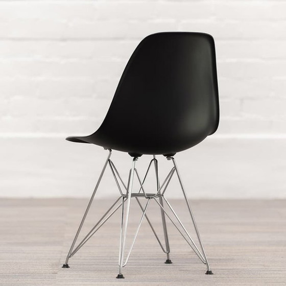 Image 1 of Silla Vitra Eames Plastic Chair Dsr Club