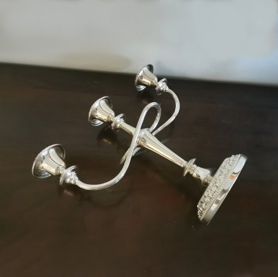 Image 1 of CHANDELIERS ANGLAIS ARGENTÉS