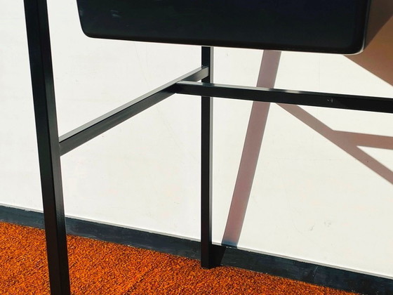 Image 1 of Piccola scrivania Junior Meurop [Vintage anni '60] Scrivania Guariche