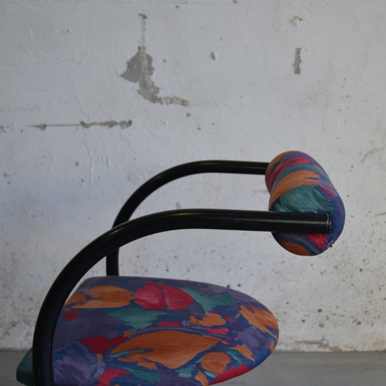 Image 1 of 3x sillas de tubo con estampado floral