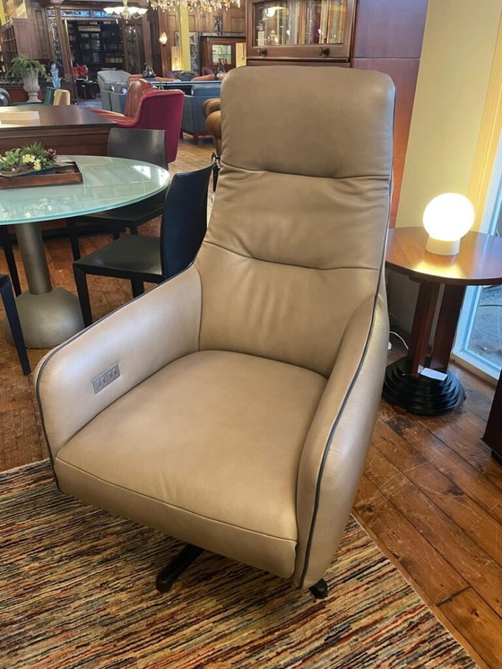 Image 1 of Fauteuil relax Lyrah modèle showroom