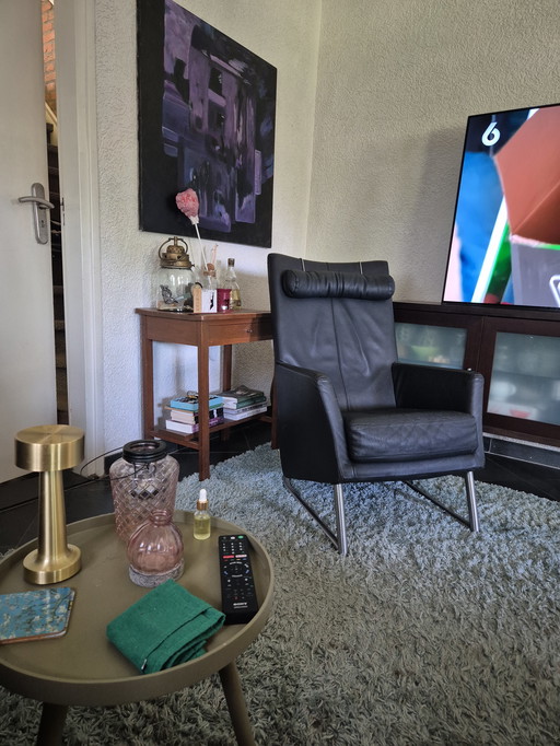 Montis armchair Madonna black
