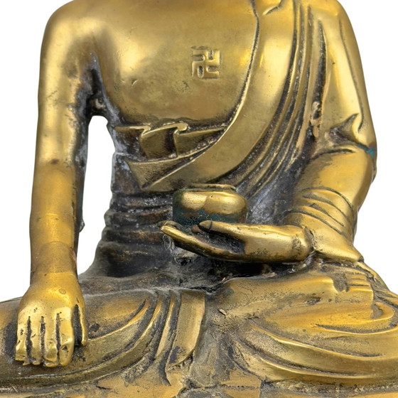 Gilded Medicine Buddha on Lotus Throne – Tibetan Style Bronze Sculpture (photo 10 of 11)