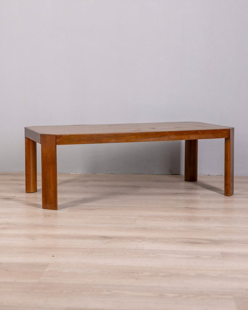 Vintage salontafel uit de jaren 60 van walnoothout, Italiaans design.