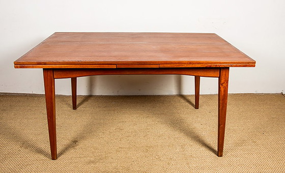 Image 1 of Grande Table de Repas Extensible Danoise en Teck Modèle 145 par Willy Sigh pour Sigh & Son 1960
