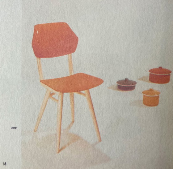 Set di 6 sedie da pranzo TON | Finitura originale color pastello | 1964 – Wood (photo 46 of 46)
