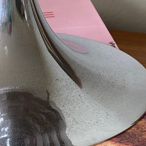 Image 1 of Lampada antica a globo, vetro spesso tipo Holophane e metallo cromato