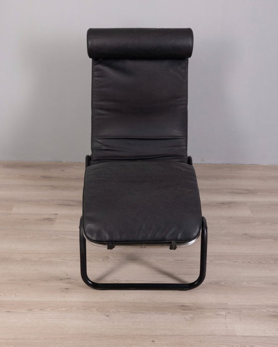 Image 1 of Vintage chaise longue uit de jaren 80 van metaal en leer, Italiaans design.