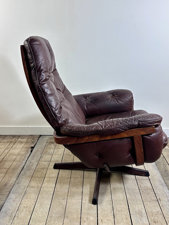 Image 1 of Leren fauteuil en voetenbank van GÖTE MÖBLER Zweden 1960