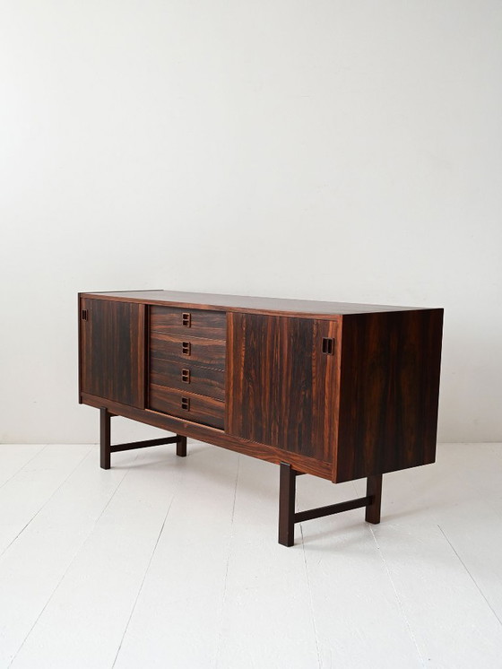 Image 1 of Scandinavisch dressoir van palissanderhout uit de jaren 60