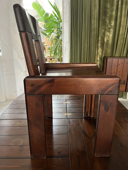 4 chaises de Silvio Coppola